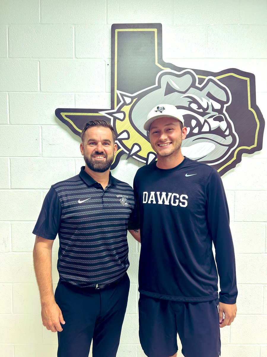 Andrew Colvin (@coachcolvin7) on Twitter photo I love this profession! In 2018 I was the Offensive Coordinator at Kemp HS. <a href="/CameronClamon/">Cameron Clamon</a> was Captain, QB1, District Champion, Record Holder, I could go on and on. And this season I got to hire him on our staff!!! I love this profession! In 2018 I was the Offensive Coordinator at Kemp HS. <a href="/CameronClamon/">Cameron Clamon</a> was Captain, QB1, District Champion, Record Holder, I could go on and on. And this season I got to hire him on our staff!!!