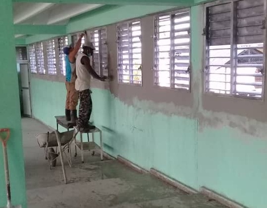 Mantener con vida y activa todas las áreas instalaciones de la Facultad de Ciencias Médicas de #SagualaGrande, buscando alternativas para mitigar la falta de recursos, es mérito indiscutible de la institución.
#JuntosPorVillaClara