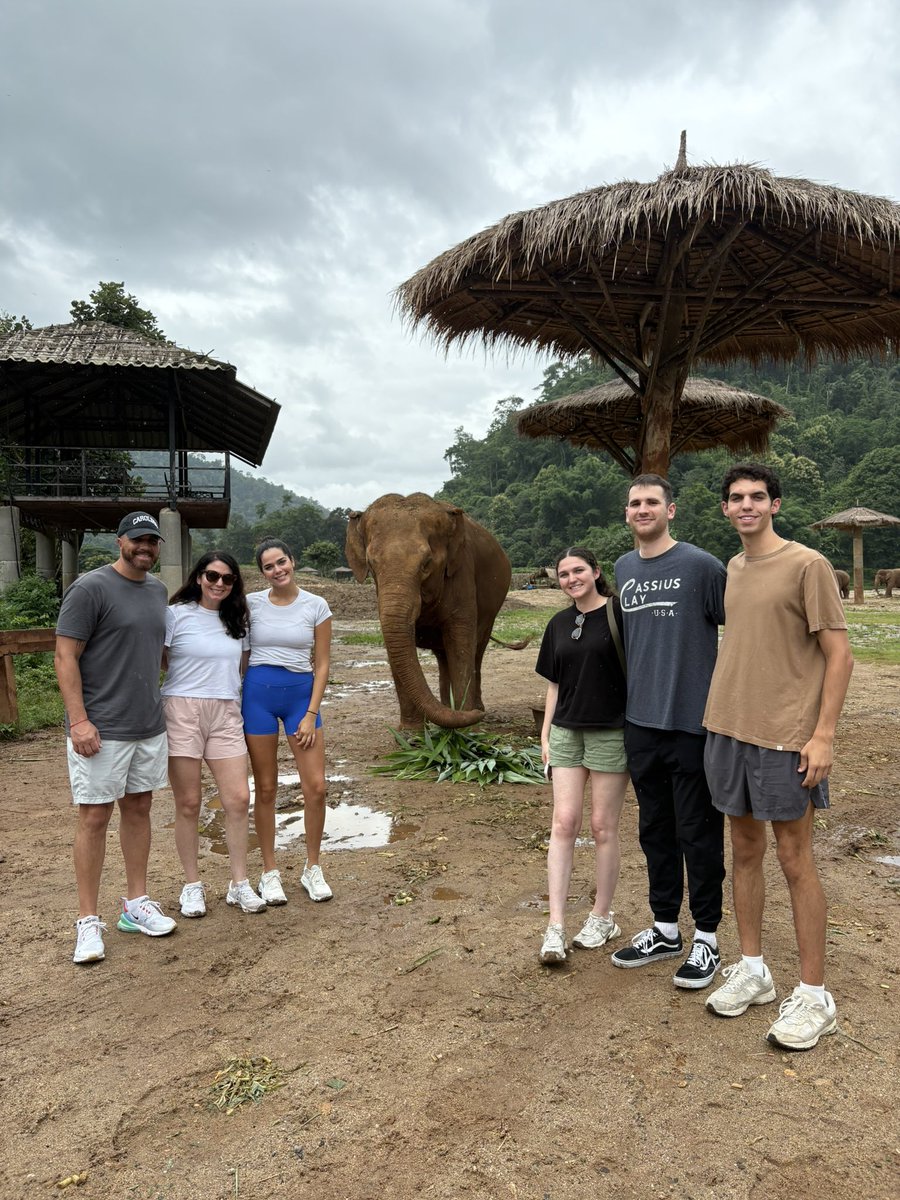 Jay Hernandez tweet media