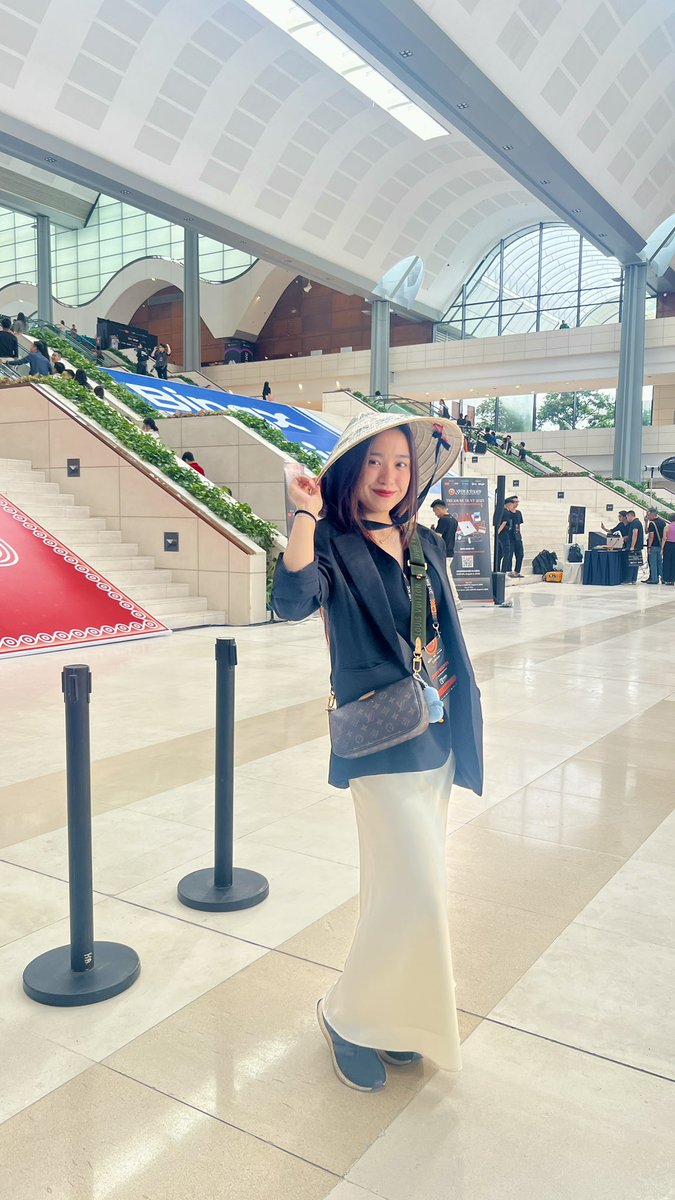 gm! ☀️

<a href="/gmvn_official/">GM VIETNAM (🌞,🇻🇳) | Vietnam Blockchain Week</a> is now!