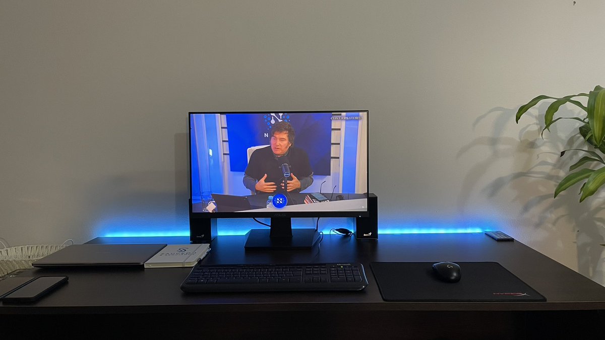 Buen setup <a href="/mnschlindwein/">Matias Schlindwein 🇦🇷🇩🇪</a>.