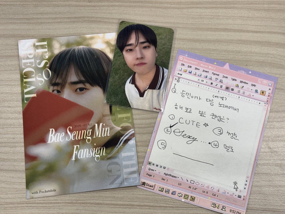 _bracket_kim's tweet photo. @POCKETDOLS_ 덕분에 인사 잘 하고 ��내요, 감사합니다☺️

#POCKETDOLS #포돌팬싸 #포돌Gift이벤트 #승민 https://t.co/4TDjb6HcJr