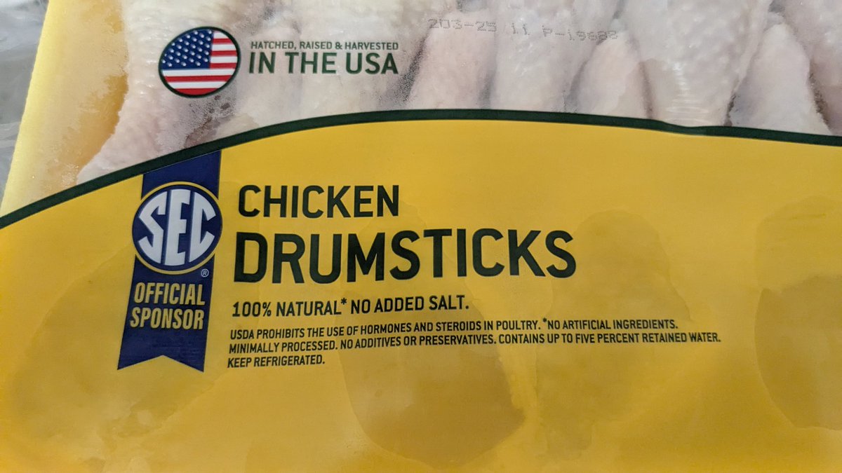Dalmcm's tweet photo. My dinner just told me it's better than me and then scheduled Howard in week 11. https://t.co/LwkEgYieYK