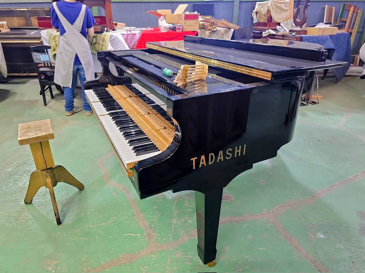 kWhcwKgGy1nItNA's tweet image. タダシ、ピアノ作業、チェック
バイケルトハンマー発注