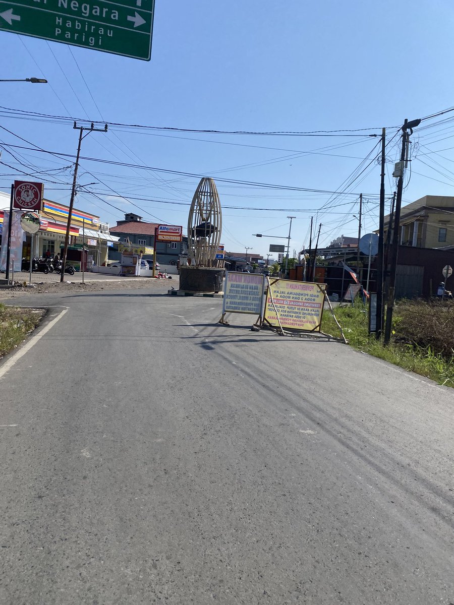 Mencarii susan dan bng syahrull nah wkwk.