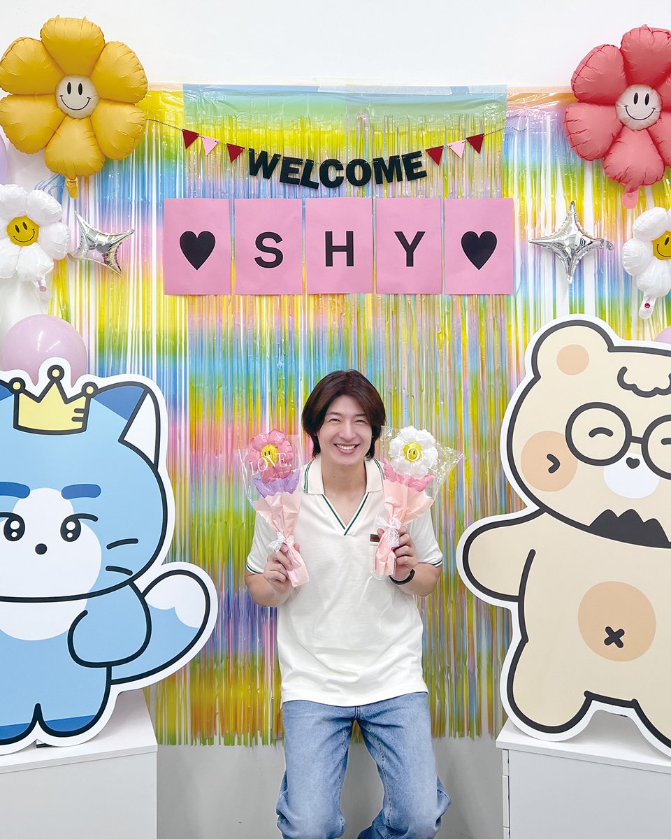 [🎉]
젬스톤이앤엠과 함께하게 된 따뜻한 에너지의 소유자, 
손호영 아티스트를 진심으로 환영합니다.
새로운 출발, 그리고 더 깊어질 여정 속에서
늘 변함없는 감동을 전해드릴 수 있도록 함께하겠습니다.
앞으로의 행보에도 많은 응원과 사랑 부탁드립니다.

#손호영 #SONHOYOUNG
#젬스톤이앤엠