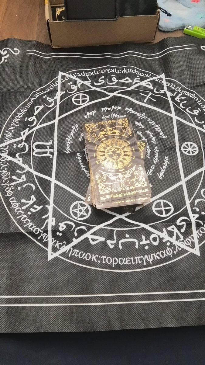 有没有小伙伴玩塔罗啊？