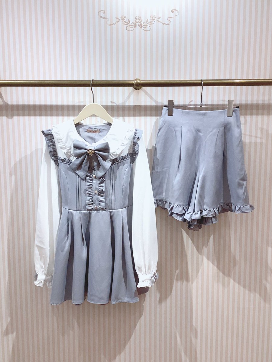 🍧池袋店限定プライス🍧

8/1~8/11の期間限定で
ビスチェ風セットアップ
¥12,100→¥10,450 になります📣

サックス/ピンク/ブラック/ボルドー

池袋店☎0339840265

 #Amavel
#アマベル
#池べる