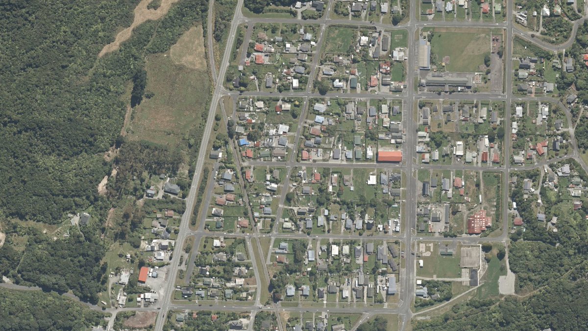 LINZ Data Service (@linzlds) on Twitter photo 🚁New urban aerial imagery is now live for the West Coast! Explore detailed 7.5cm photos from:
▶️Grey data.linz.govt.nz/layer/122667-g…
▶️Westland data.linz.govt.nz/layer/122670-w…
▶️Buller data.linz.govt.nz/layer/122596-b…
More imagery coming this summer.
📍Image: Runanga (Grey dataset)
#OpenData #WestCoast 🚁New urban aerial imagery is now live for the West Coast! Explore detailed 7.5cm photos from:
▶️Grey data.linz.govt.nz/layer/122667-g…
▶️Westland data.linz.govt.nz/layer/122670-w…
▶️Buller data.linz.govt.nz/layer/122596-b…
More imagery coming this summer.
📍Image: Runanga (Grey dataset)
#OpenData #WestCoast