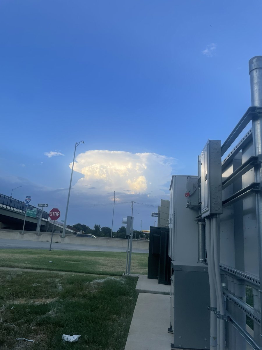 Doc Remy LeBeau (@raccoonrocket_) on Twitter photo <a href="/collinmyerswx/">Collin Myers</a> I took a couple of pictures of its evolution looking east from I-35 in Lewisville. First pic was at 7:43pm & 2nd pic was just 11 minutes later. It had some pretty explosive growth! (No filters applied.) <a href="/collinmyerswx/">Collin Myers</a> I took a couple of pictures of its evolution looking east from I-35 in Lewisville. First pic was at 7:43pm & 2nd pic was just 11 minutes later. It had some pretty explosive growth! (No filters applied.)