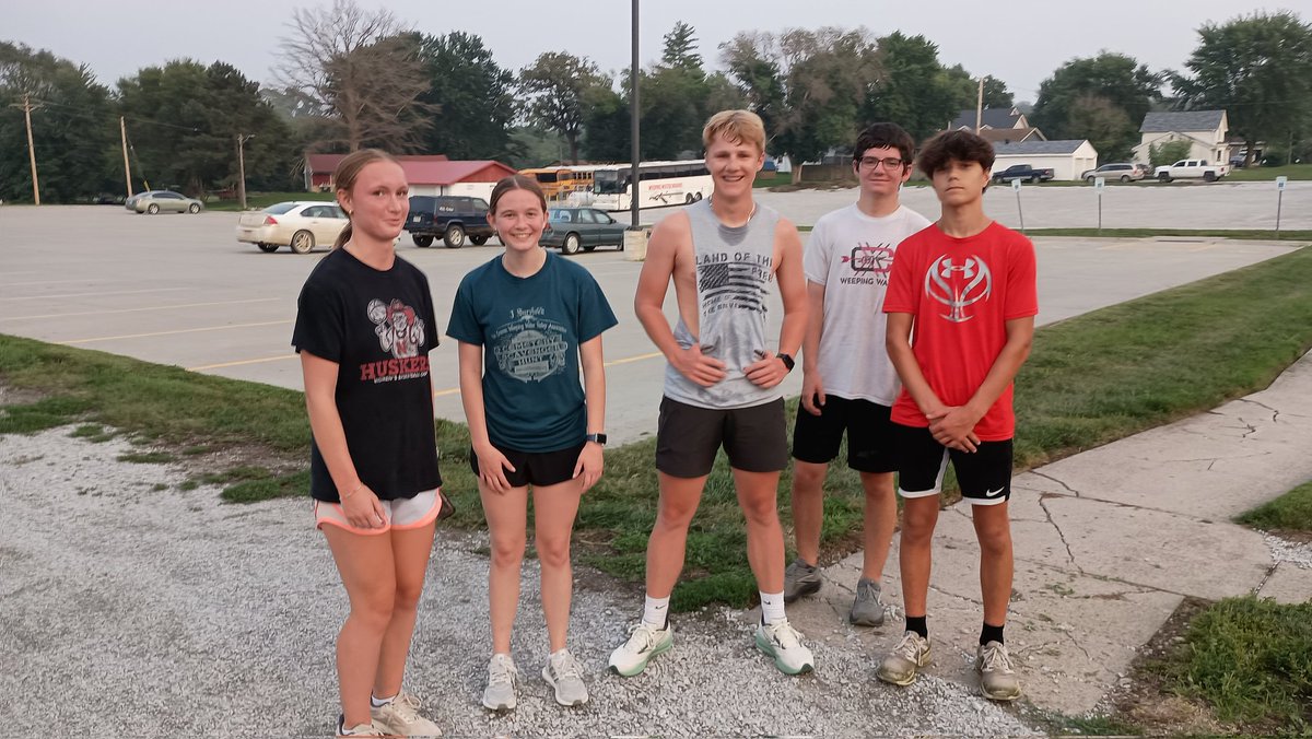 Not a bad turn out for the team run. 3 aren't pictured that were there, a few others out of town.   Didn't feel like a July run with 70s and lower humidity.