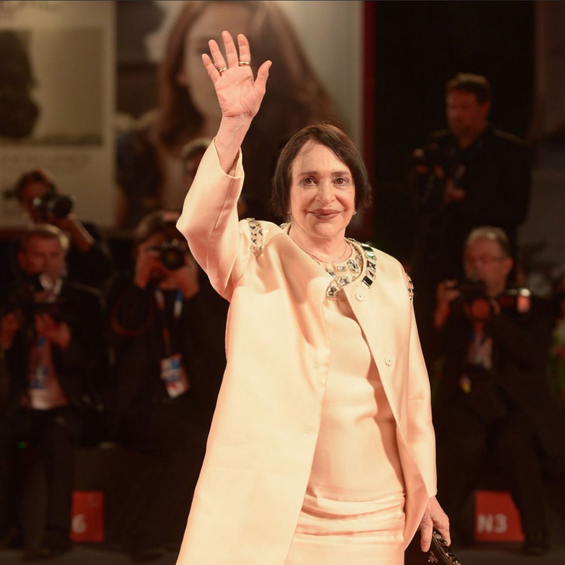 Ciao Adriana! Tu Agrippina io Britannico…Un mito ci lascia, insieme a te e al maestro #giorgioferrara ho avuto l’onore di recitare di fronte a centinaia di persone con i testi di @corrado_augias_  e #vladimiropolchi  Che tu possa riposare tra le braccia degli Dei…. #rip