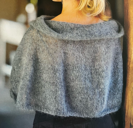 Knit a Lovely Cape 🩶🩶🩶

Do you want to keep the chill off your shoulders while still feeling stylish? How about knitting your own stunning capelet. This easy design looks beautiful on, ideal for autumn🧶

dwcrochetpatterns.etsy.com/uk/listing/133…

#MHHSBD #craftbizparty #earlybiz #friday