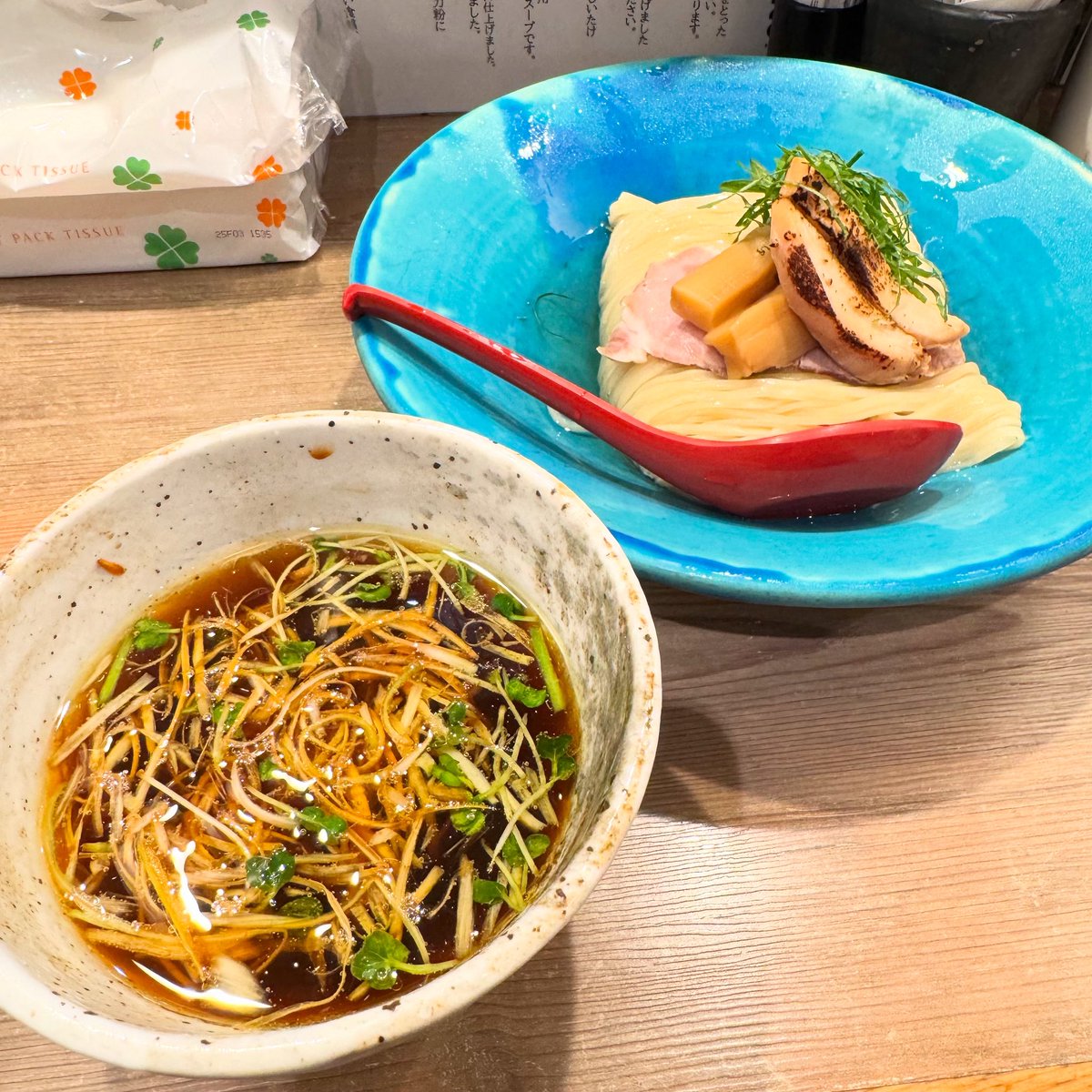 chitokaramen's tweet photo. 2025年7月2日(水) の #ちとからーめん
中華そば TORICO（トリコ）
昆布水つけ麺

#今夏涼麺2025
#千歳烏山ラーメン
#千歳烏山 https://t.co/JS0szfcYrb