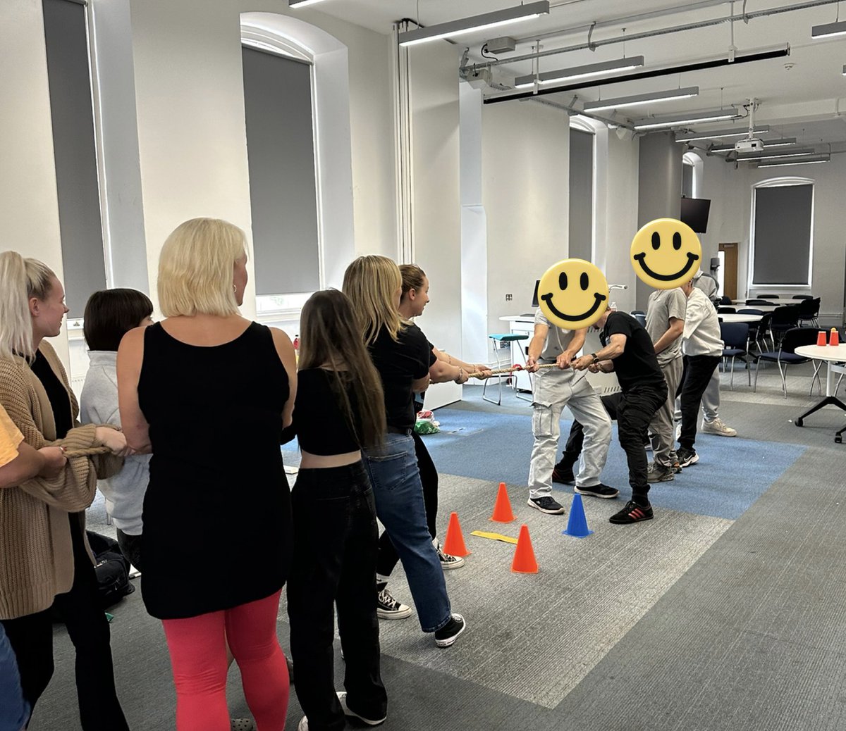 💥Smash Life💥

What an amazing 4 days delivering our “Smashing Life Into Independence” post 16 course working with Worcester Virtual School <a href="/WorcesterUni/">Worcester University</a> 

The YP were simply amazing and we loved connecting &amp; inspiring 

#smashlifeuk