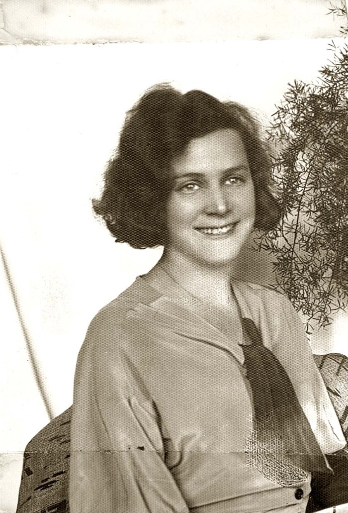1 August 1906 | A Hungarian Jewish woman, Ilona Lassner (nee Frankfurt), was born.

In June 1944 she was deported to #Auschwitz. She did not survive.