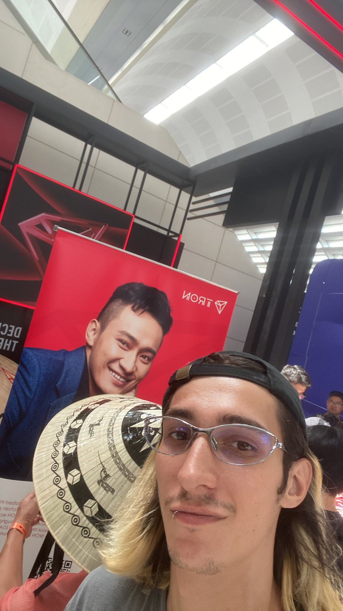 sXnKillabit's tweet photo. @TronDao_VIE @TronDao_VN #TRONxGMVietnam https://t.co/pOWcH2Tvwj