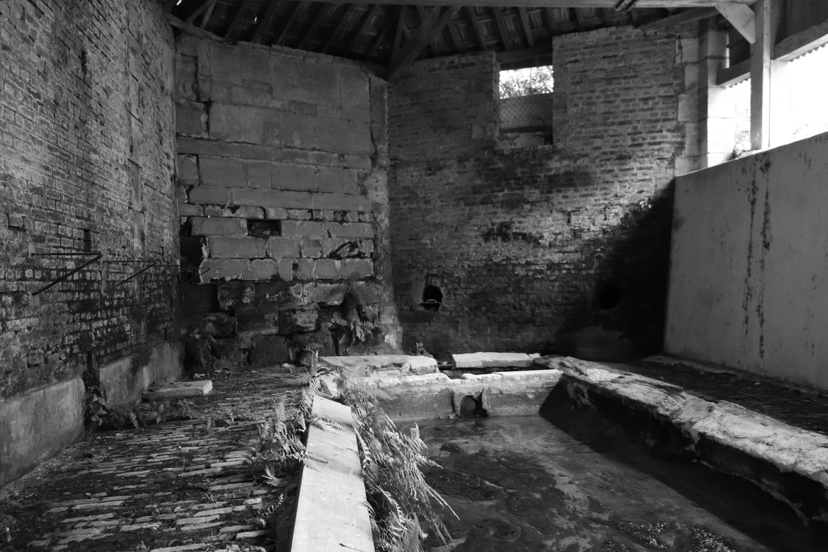 Just an old Argonne lavatoir .......