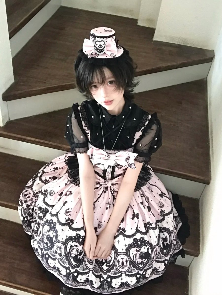 LEST ROSE　姫ロリ　ゴスロリ　ゴシック　y2k coquette 00s y2k 00s coquetteフェアリー 姫ギャルロリ 平成 個性 原宿 猫柄