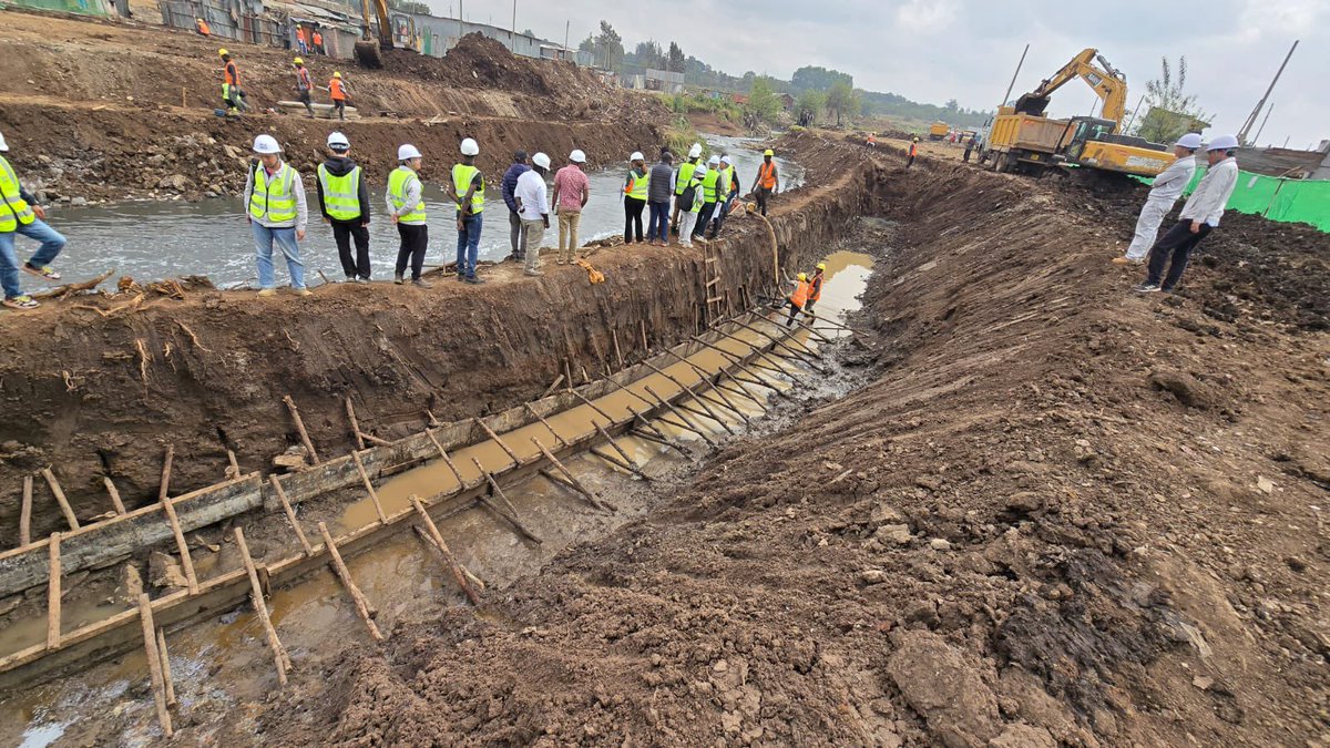 From riverbeds to resilience. From broken sewers to safely managed systems. Restoring dignity, protecting health, and building climate-smart cities. Honoured to be part of this mission. 
#UrbanResilience #SanitationMatters #NairobiRivers #GreenCities #SDG6 #SDG11
