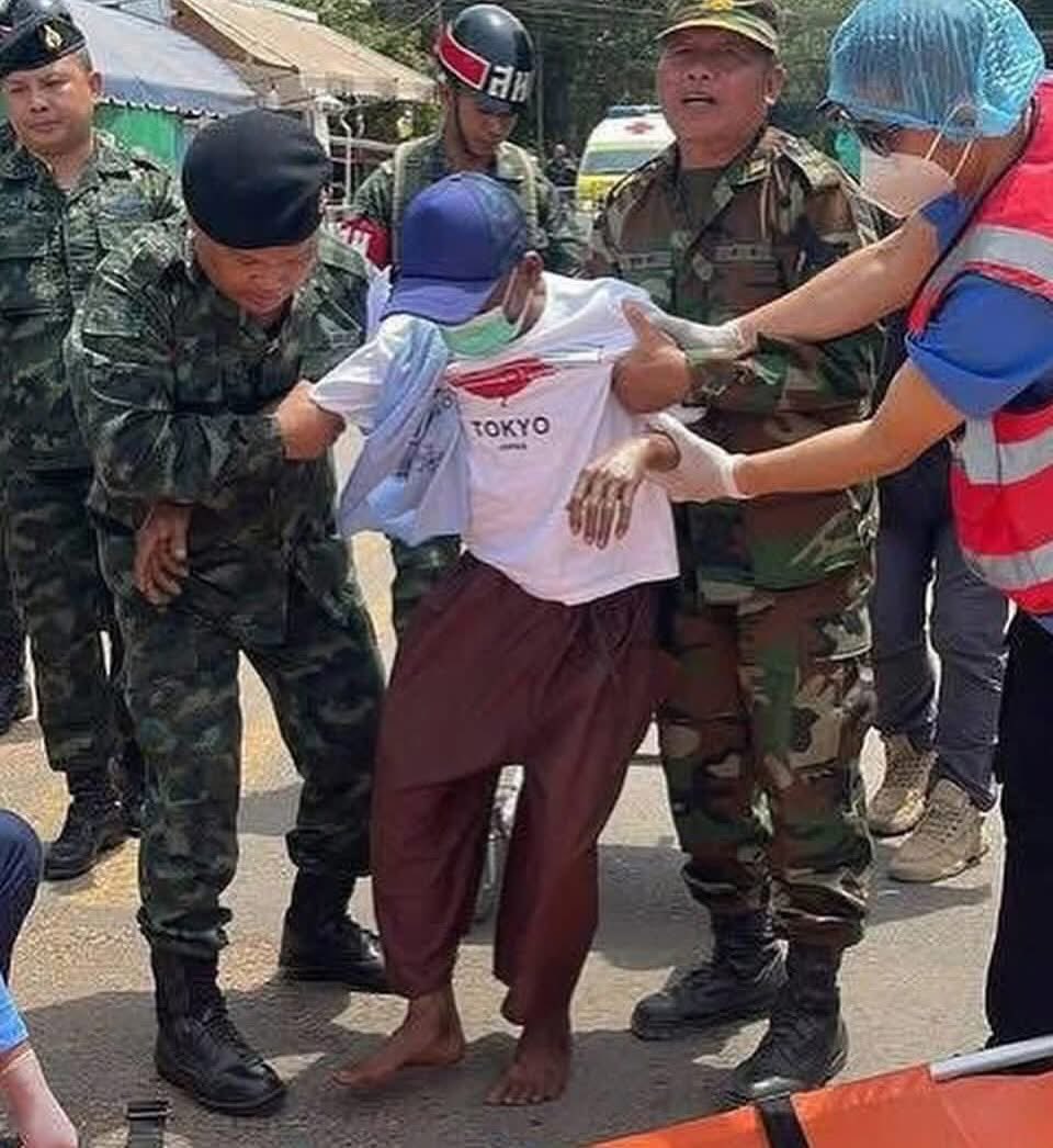 Naroth367977's tweet photo. No matter how loud the lies, Truth remains Truth.
Don’t defend your nation by tearing others down.
#FreeCambodianSoldiers
#ExposeThailandLies https://t.co/OpT9EutosG
