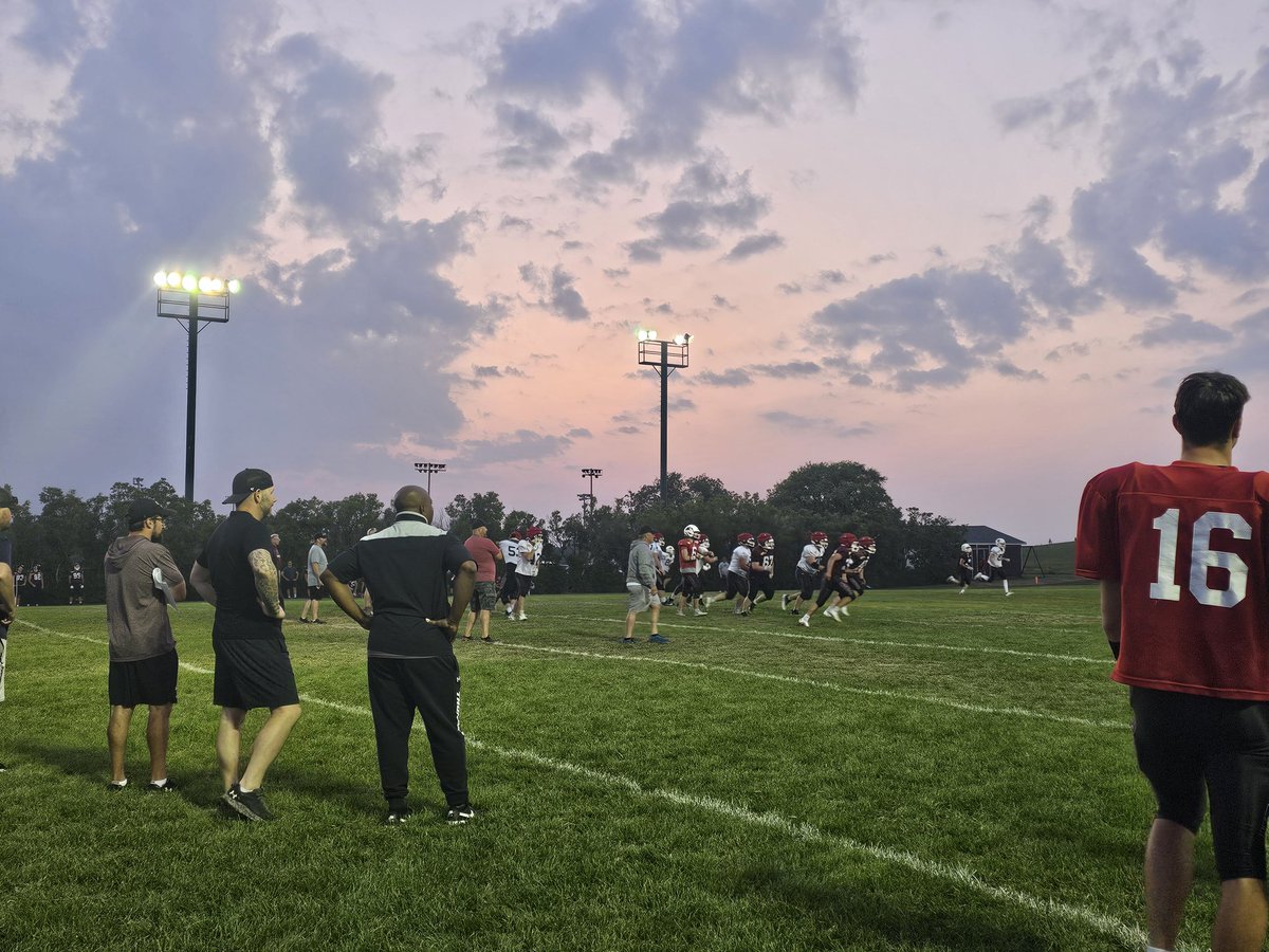 Beautiful night to grind!

Season is almost here!