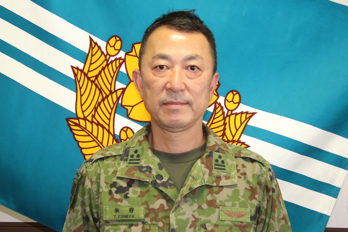 駐屯地司令 着任】 この度、高等工科学校から、米谷1佐が第35代