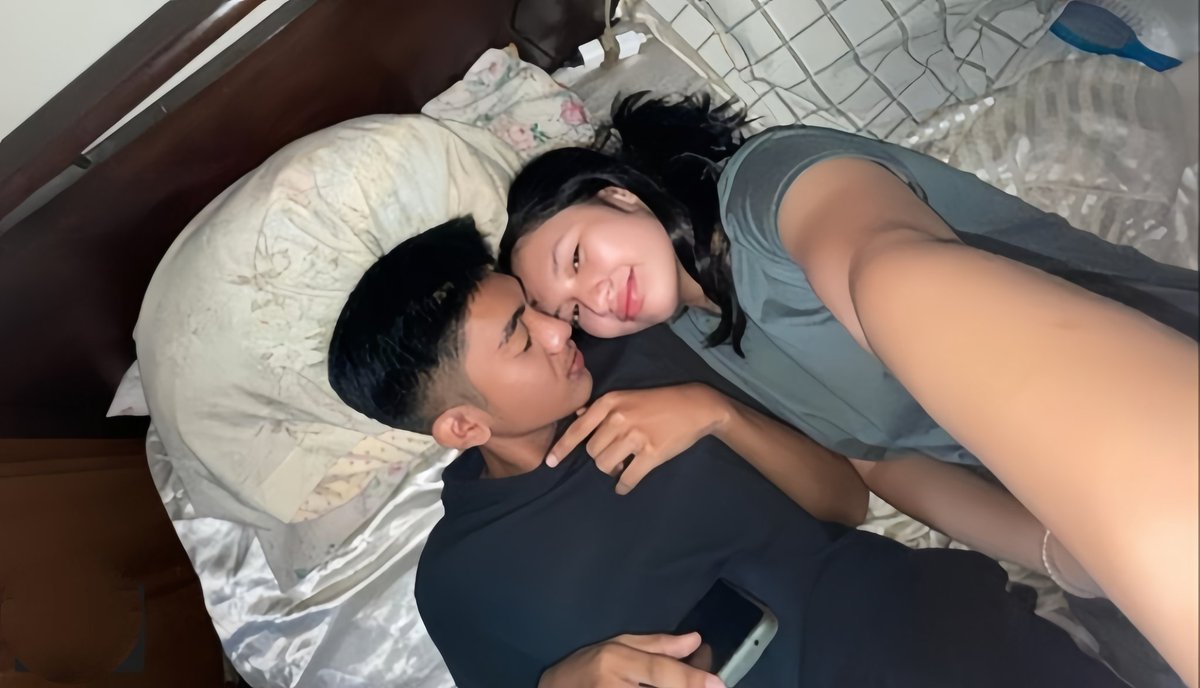 IMSOURCE10's tweet photo. ‼️NEW VIRAL SC*NDAL‼️ 
MAG PINSAN 🤫🤭

GUSTO MO? MESSAGE NA AGAD SA TELEGRAM KO ITO NAME KO SEARCH N'YO NA LANG DOON @Pinaytv10 https://t.co/NtjiEjk9rF