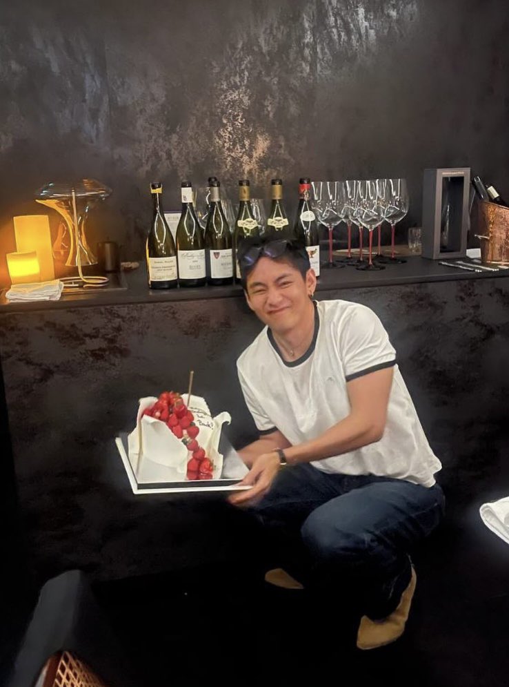 Coming back after a long chapter like that wasn’t easy to put into words, but this small gesture made it feel like I was truly being welcomed home.