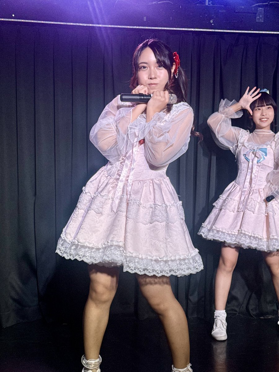 motchy__ispy's tweet photo. 202t.7.31
Switch Color解散ラストライブ
❤️しゃん❤️

堂々としたパフォーマンスでキラキラと輝いてたしゃんちゃん❤️

自分見つけてお目目まん丸になってくれてて、超かわいかったし嬉しかった🥰

アイドル再始動に向けて、がんばってね😊

#しゃん #SwitchColor
#スイカ https://t.co/effhxAvzRS