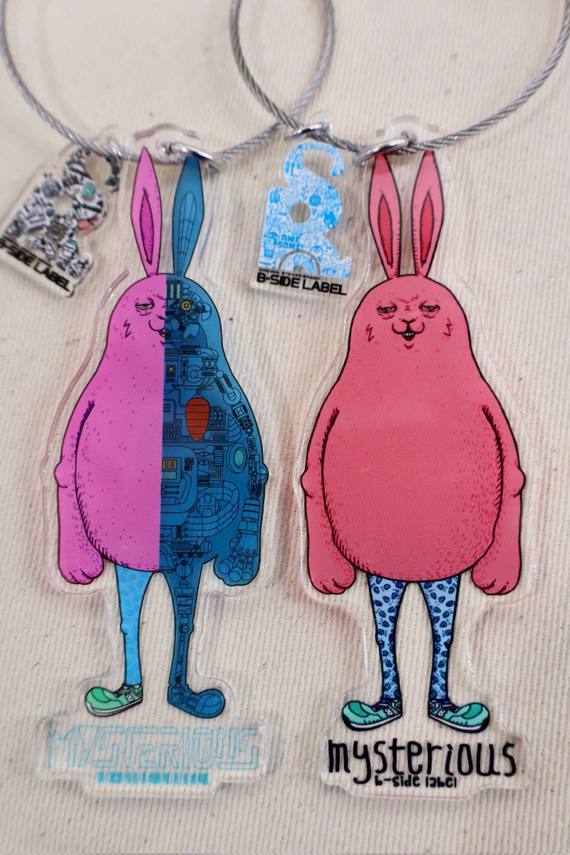 こんにちは！ 現在、RPGコレクション【ハーフスケルトン】が直営店