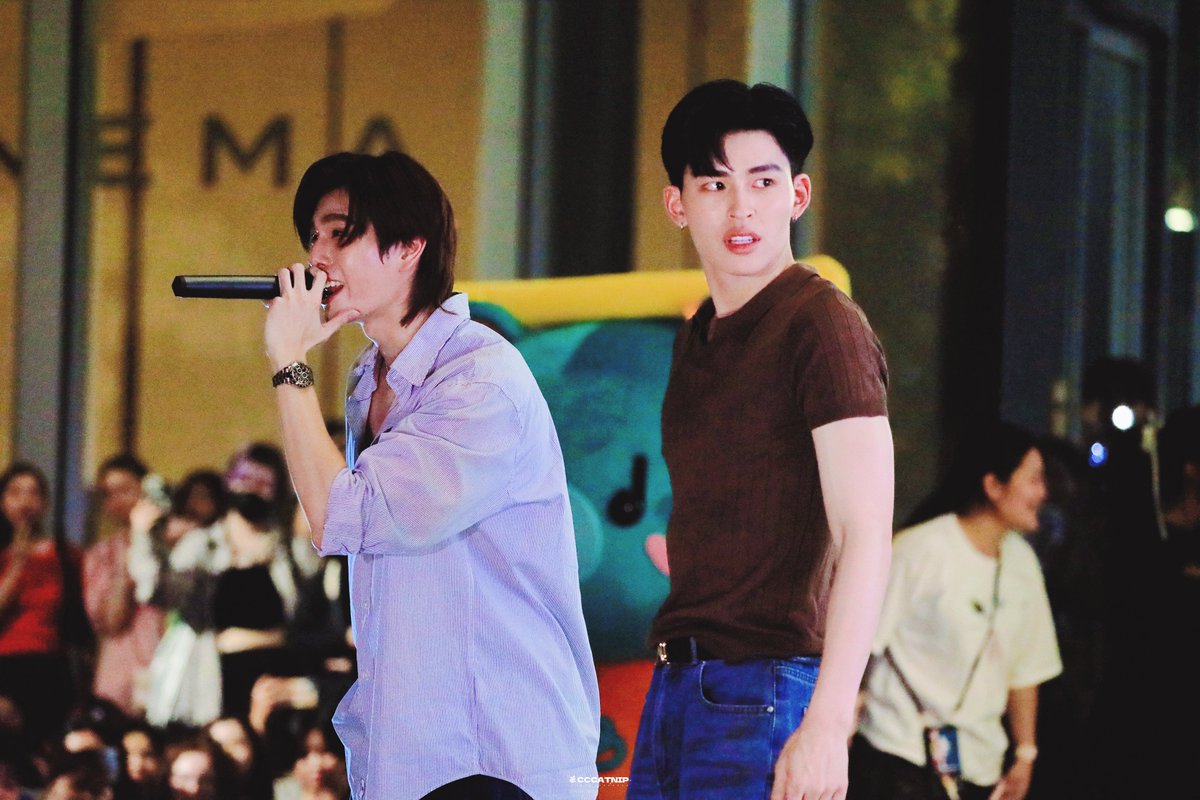 cccatnip_'s tweet image. 🤍🤍
#มหกรรมนิยายนานาชาติ2025xPP
#ปอนด์ภูวินทร์ #PondPhuwin
#ppnaravit #phuwintang