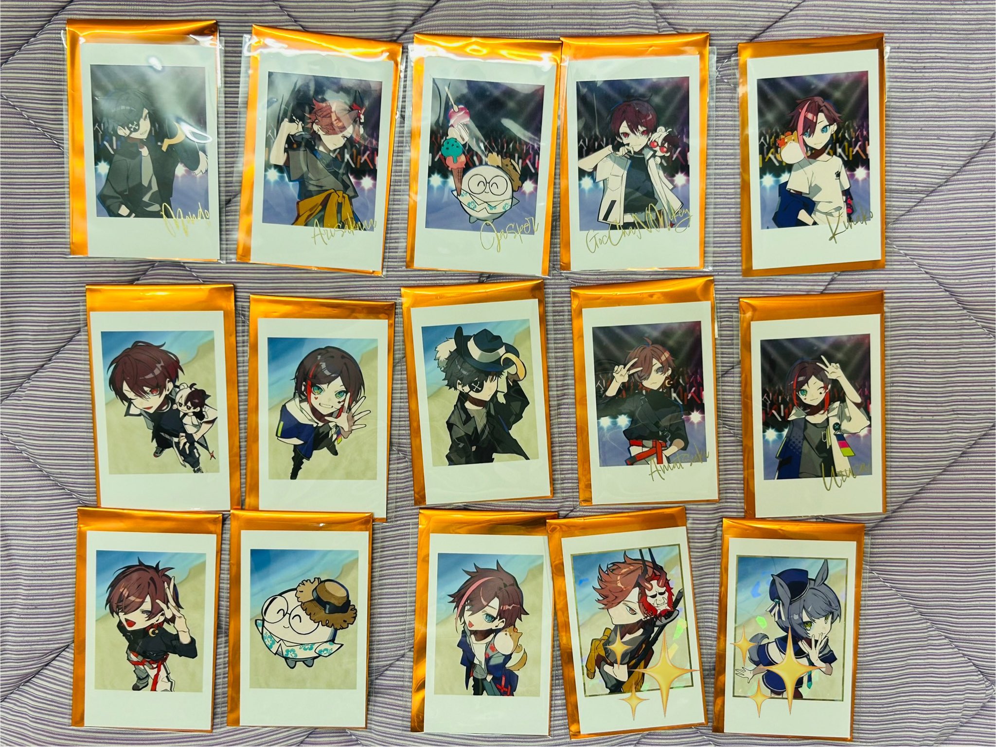 CRフェス 2025 缶バッジ チェキ風カードCRFES mondo Ras 缶バッジ チェキ風カード CR FES 2025 - メルカリ