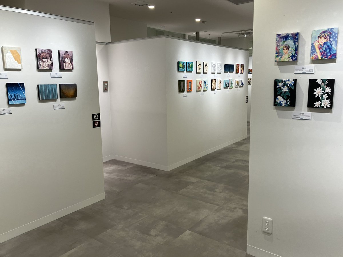 naka187's tweet photo. #ZEROTEN2025大阪
2日目どうぞよろしくお願いします🖼️

本日からオンラインでは通販も始まりました。
ぜひぜひ！ご高覧ください💡

📍オンライン
https://t.co/XZCRtcwAJb https://t.co/D5QVUpfvRq