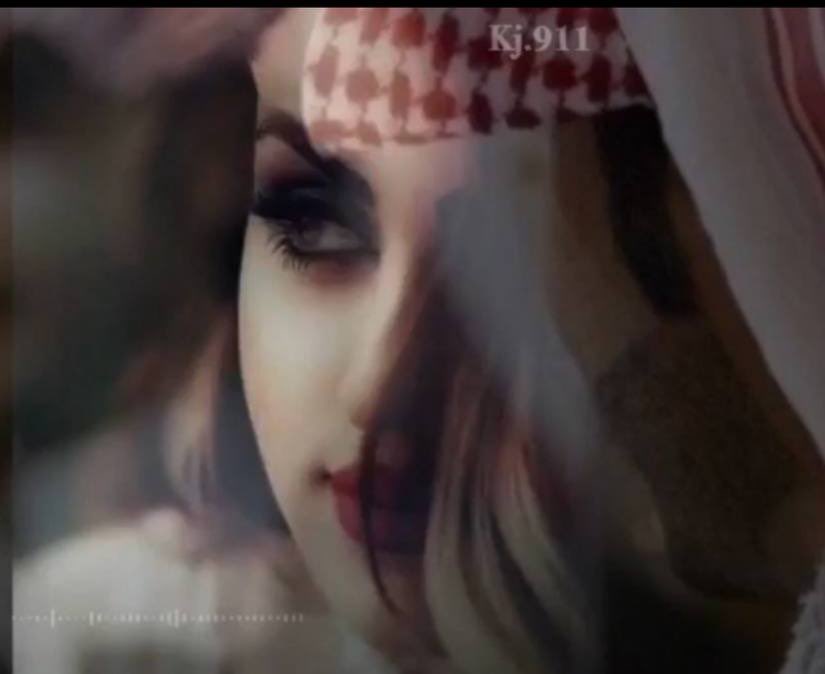 وش الصبح ؟ لولا وجهك وثغرك البسام 
وش الليل ؟ لو ماكان رمشك ومجدولك