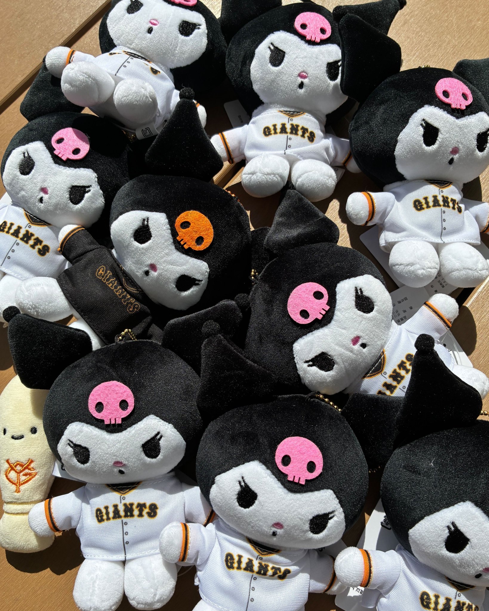 gianTs ジャイアント　本　株式会社サンリオ gianTs ジャイアント 本 株式会社サンリオ LOVELY FANCY on X: