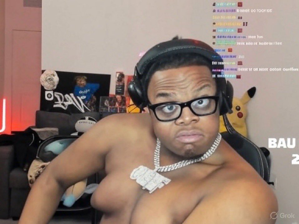 PloadFN's tweet image. Movie night or no niqer? @cuff3m