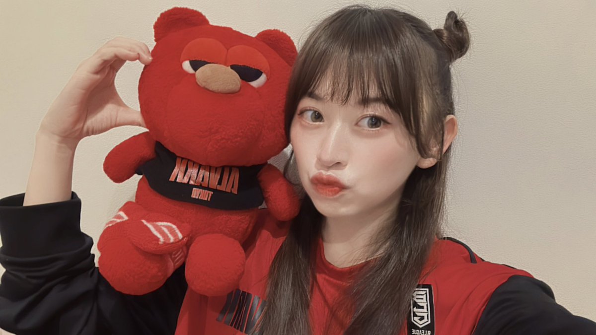 さきねぇ🏀(戸塚咲季) (@konbancha_2) on Twitter photo 📢オフ会まであと1日📢
二次会の枠は残り3名となりました👏🏻
一次会はまだまだ大募集中です!!
予約してくれた人は本当に勇気を振り絞ってくれたと思います🥹✨
でも今のところ1人以外みんな初めましてなのでご安心を!!笑
迷ってる方、何か質問があればDMください✉️ 📢オフ会まであと1日📢
二次会の枠は残り3名となりました👏🏻
一次会はまだまだ大募集中です!!
予約してくれた人は本当に勇気を振り絞ってくれたと思います🥹✨
でも今のところ1人以外みんな初めましてなのでご安心を!!笑
迷ってる方、何か質問があればDMください✉️
