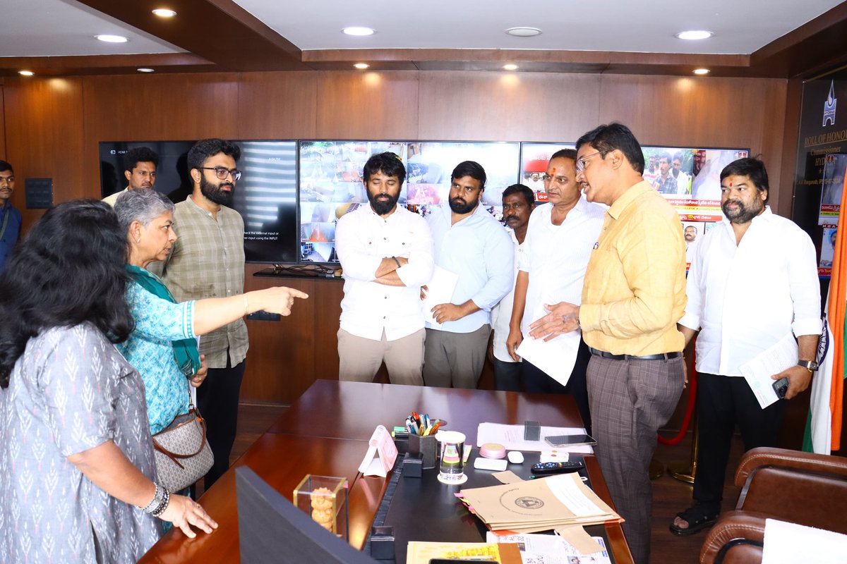 savekapralake tweet media