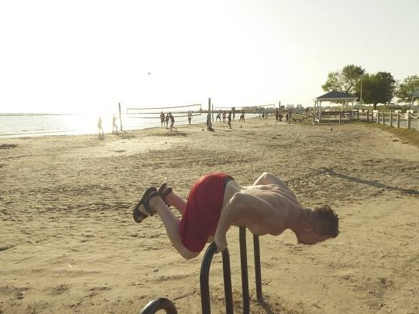 joshuaeeriksen's tweet photo. At the beach, using bike rack, go for a 3 set 39 rep bodyweight air pushups then add progressive resistance overload for desired effect. #Proverbs21:21 #stayingalivein2025 #fattofitnoquit #fightyoflight #fababs #icanucantoo #generationjoshua
@ https://t.co/ik2sIRGxkh https://t.co/qo7R2kv2sE