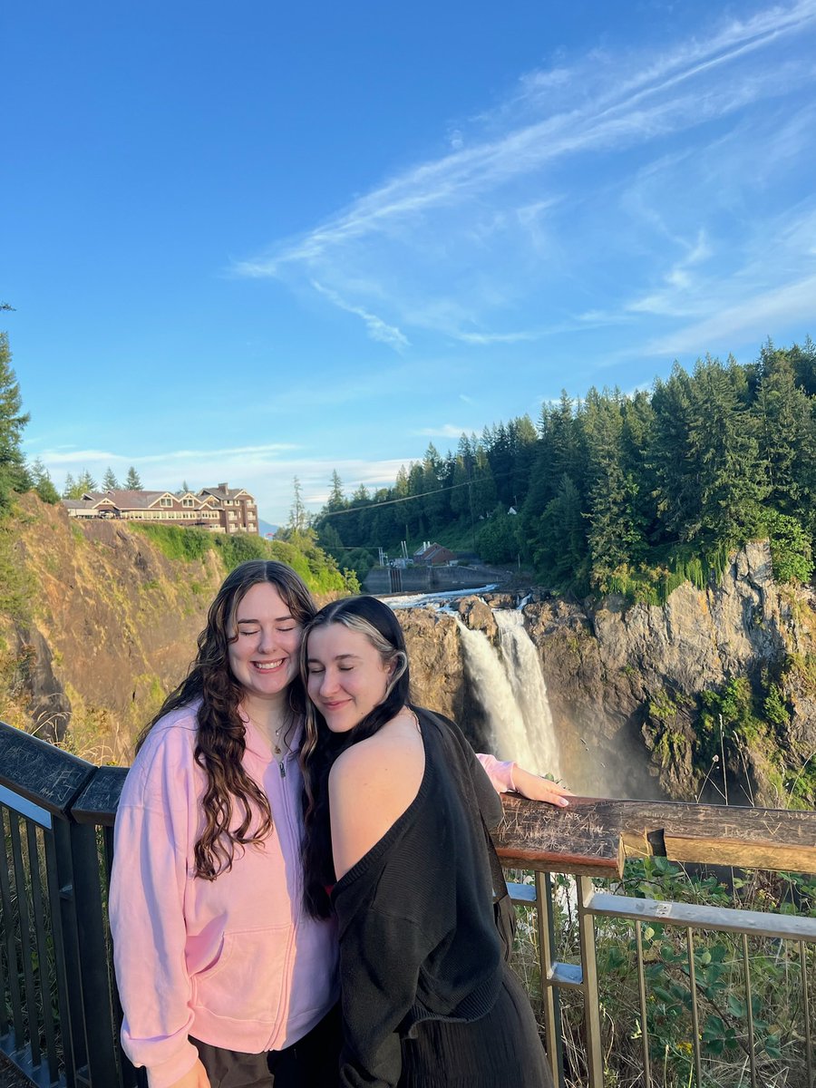 life outside of twt &lt;3