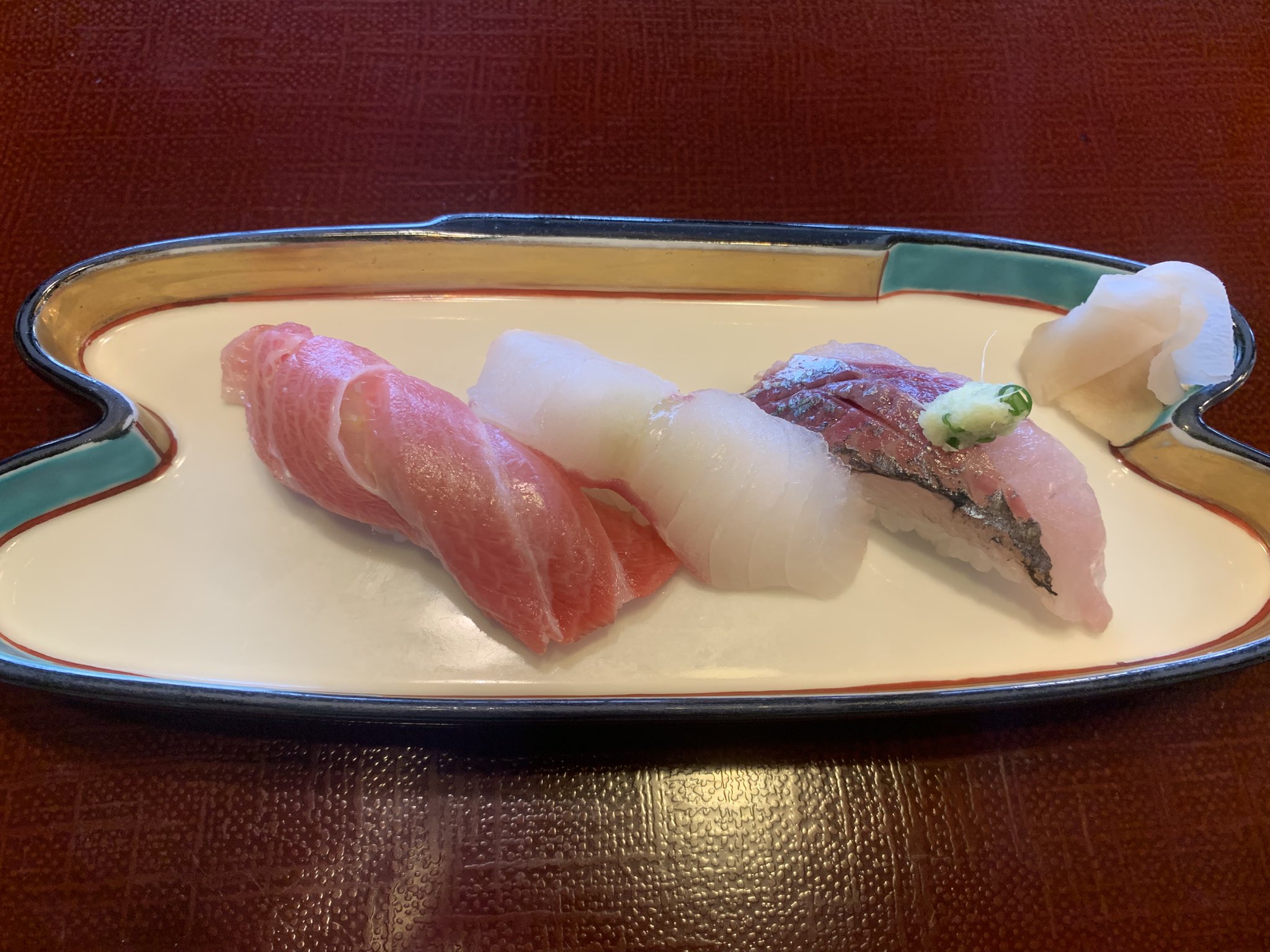 お寿司 dbf401a00f1f6a3b.jpg