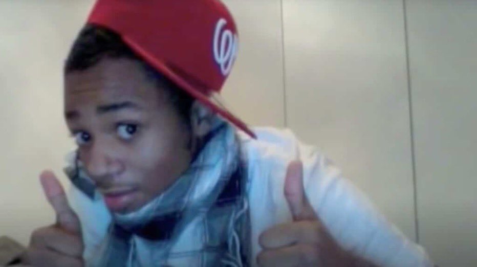 A FUTURISTIC SUMMA OUT NOW!!! 🇺🇸🛸👾
MetroBoomin.lnk.to/AFS