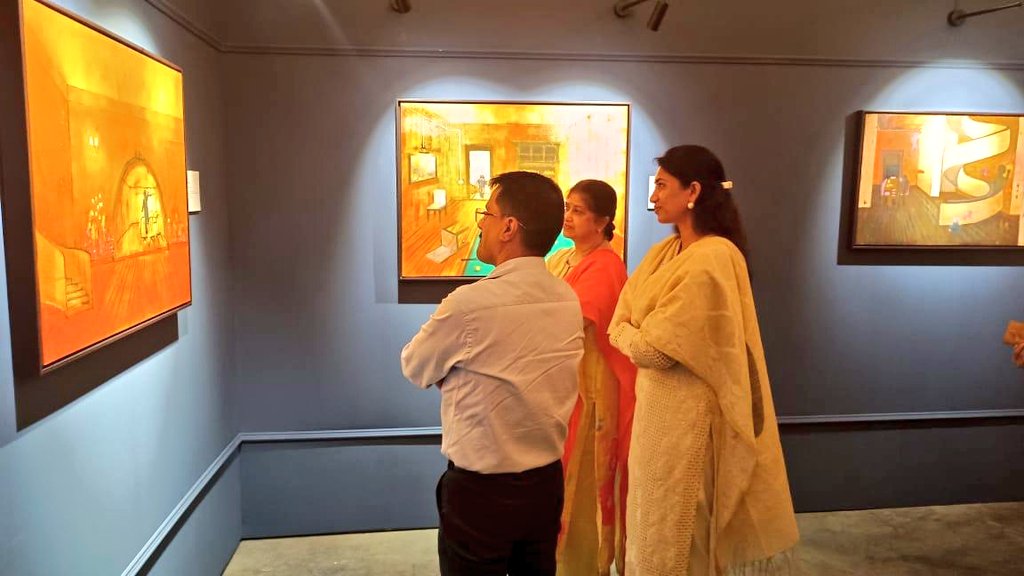 Visited ‘Circus: The Late Arrival’ — Prithveer Dharmesh Jain’s second solo show. 
The works are layered, surreal, and strikingly hones; delicate balance between spectacle and stillness, performance and pause. Prithveer captures it with thought and texture.
Congratulations!