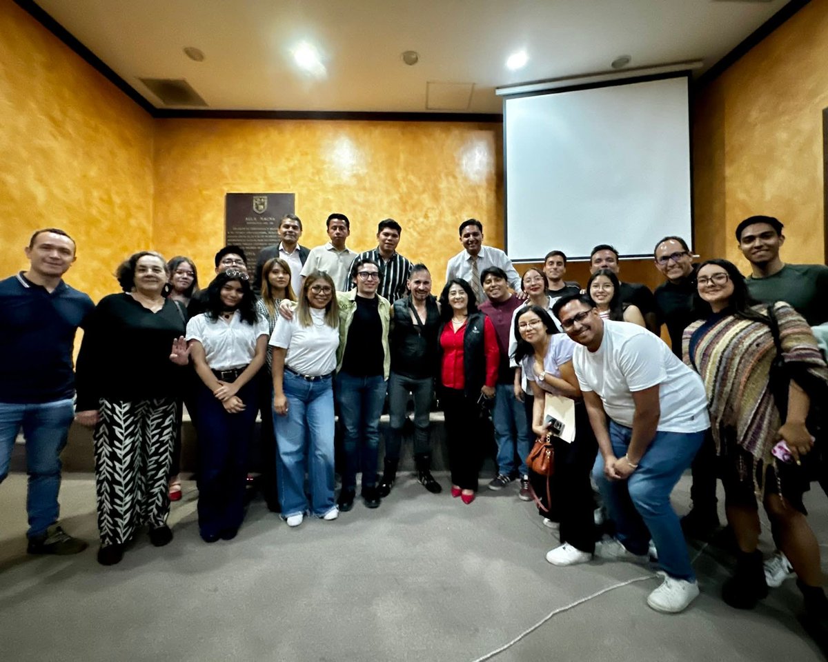 Beatriz Robles Gutiérrez (@beatrizroblesgs) on Twitter photo Gracias Relevo generacional por este espacio tan valioso con el maestro <a href="/HoracioFranco/">Horacio Franco</a>.
El arte y la cultura son semillas de transformación social. 💜🎶
<a href="/MiguelTorrucoG/">Miguel Torruco Garza</a> qué importante contar con liderazgos que respaldan a las juventudes y defienden la cultura como un derecho. Gracias Relevo generacional por este espacio tan valioso con el maestro <a href="/HoracioFranco/">Horacio Franco</a>.
El arte y la cultura son semillas de transformación social. 💜🎶
<a href="/MiguelTorrucoG/">Miguel Torruco Garza</a> qué importante contar con liderazgos que respaldan a las juventudes y defienden la cultura como un derecho.