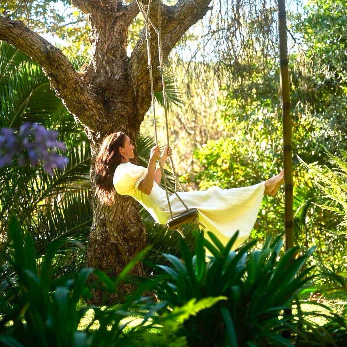 HAPPY NEW MONTH!🥳🎂🎉

As ever, we’re excited to celebrate you Meghan!!💕

#leoseason
#WeLoveYouMeghan