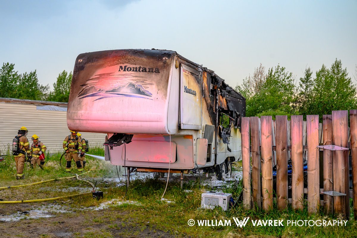Structure Fire - Swan City Trailer Park - Grande Prairie, AB. 7:00 PM Thursday Evening #gpab