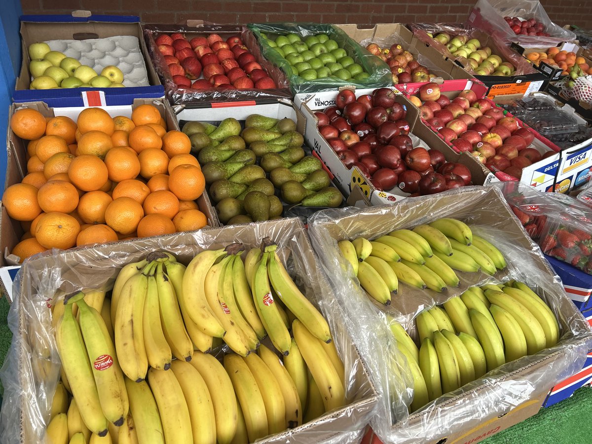 Sheila's Greengrocer Home deliveries since 1971 (@sheilas_green) on Twitter photo Sheilaβs back today <a href="/YorkHospital/">York Hospital</a> outside main entrance.
We accept all major Cards and Cash.
Home deliveries Monday, Wednesday and Saturday sheilasgreengrocer.co.uk no minimum order plus free delivery from Β£20 or more.
<a href="/YorkHospRadio/">York Hospital Radio</a>
<a href="/YSTeachingNHS/">York and Scarborough Teaching Hospitals NHS FT</a> Sheilaβs back today <a href="/YorkHospital/">York Hospital</a> outside main entrance.
We accept all major Cards and Cash.
Home deliveries Monday, Wednesday and Saturday sheilasgreengrocer.co.uk no minimum order plus free delivery from Β£20 or more.
<a href="/YorkHospRadio/">York Hospital Radio</a>
<a href="/YSTeachingNHS/">York and Scarborough Teaching Hospitals NHS FT</a>