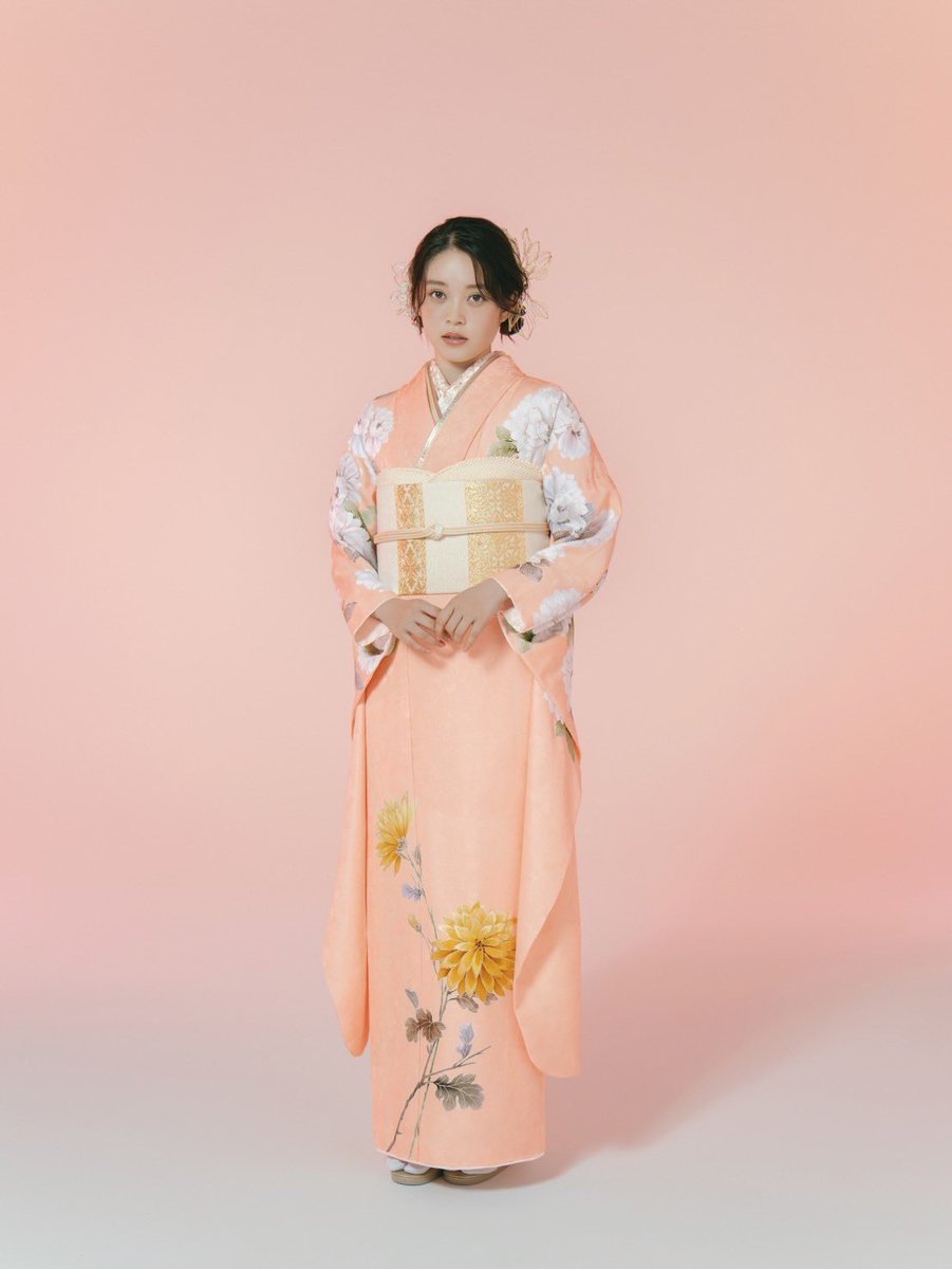 yashima060's tweet photo. 『成人式相談会』開催中🩷

2026年、2027年、2028年に二十歳の集いがあるお嬢様❗️ぜひ一度、松江シャミネにあります、やしま松江店にいらして下さい✨

一生の思い出になるように、全力でサポートさせて頂きます。

https://t.co/RioAPl76XX https://t.co/uUchplbFWK
