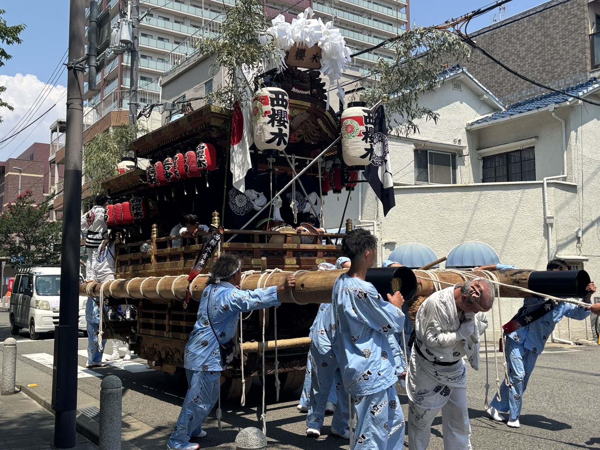 だんじり記念鋕　期間限定 念願のミニだんじりを曳かせてもらいました🥳/新だんじりの